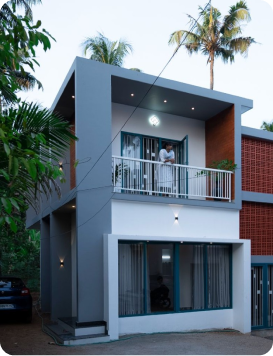 image-of-senior-architect